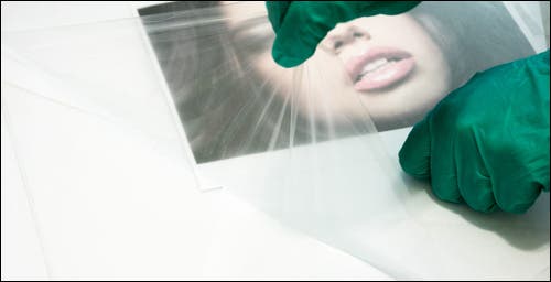 17-Remove-Plexiglas-Wrap