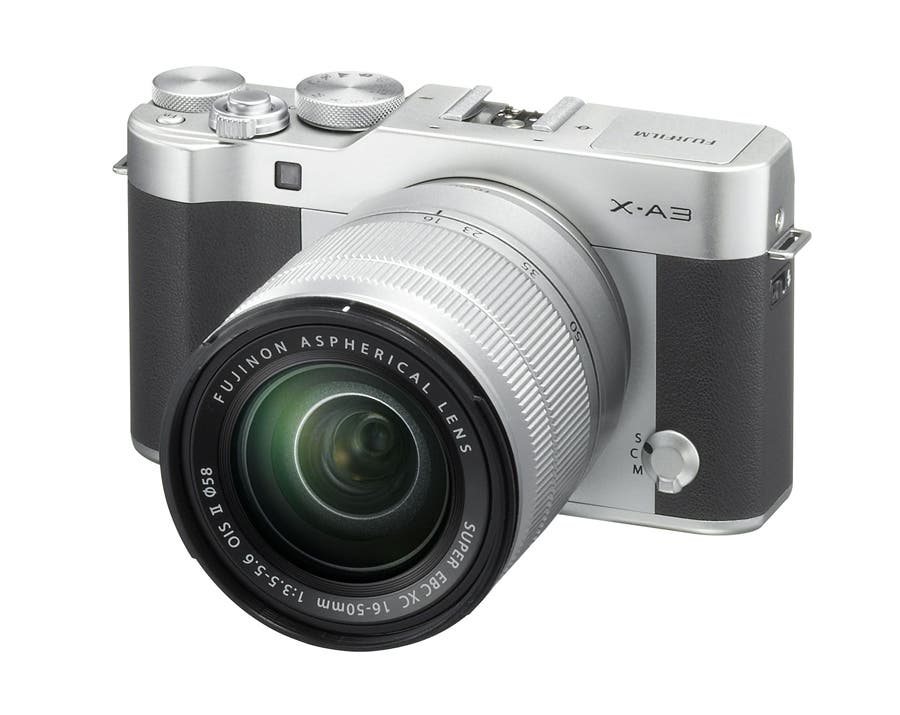 X-A3_Silver_16-50mm_frontleft