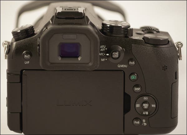 panasonic-lumix-dmc-fz2500-dawn-m-wayand-5