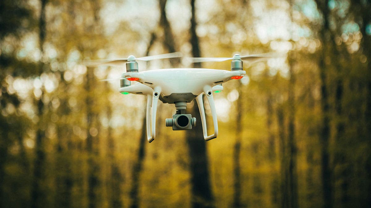 First Look DJI Launches Phantom 4 Pro and Inspire 2.0 Adorama