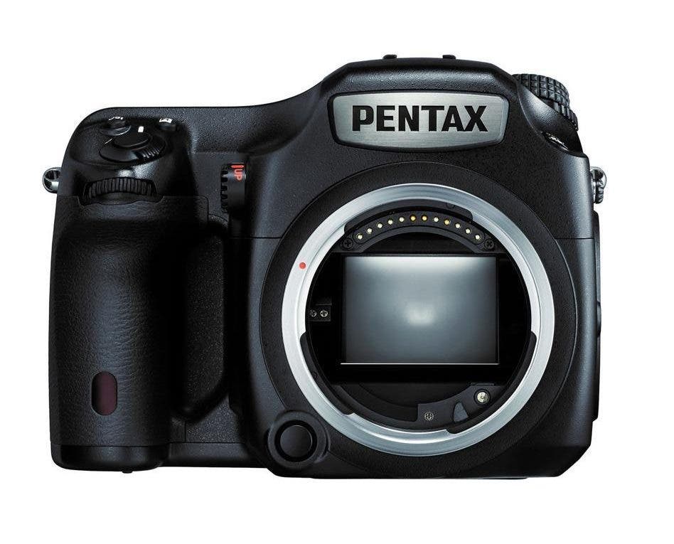 Pentax 645Z, one of the most expensive DSLR cameras of 2016