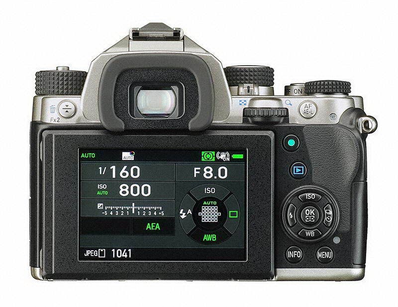 The Pentax KP 24 MP DSLR features a customizable Info Screen Control Panel.