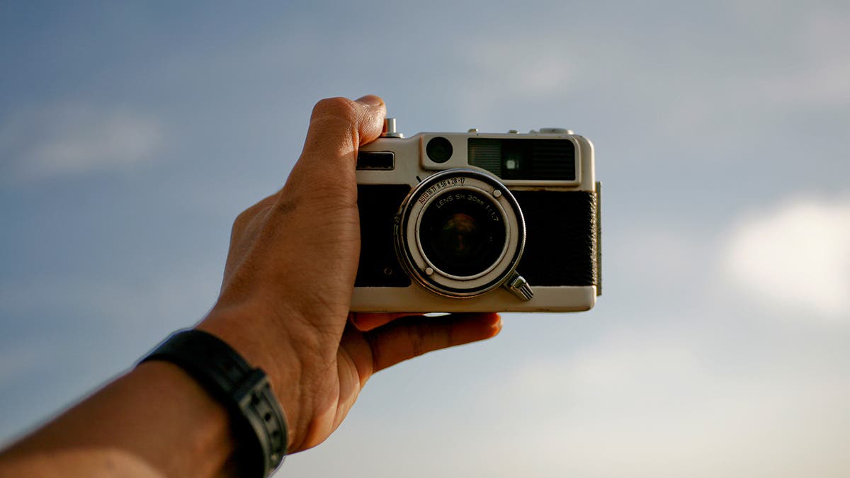 film-camera-adobe-stock
