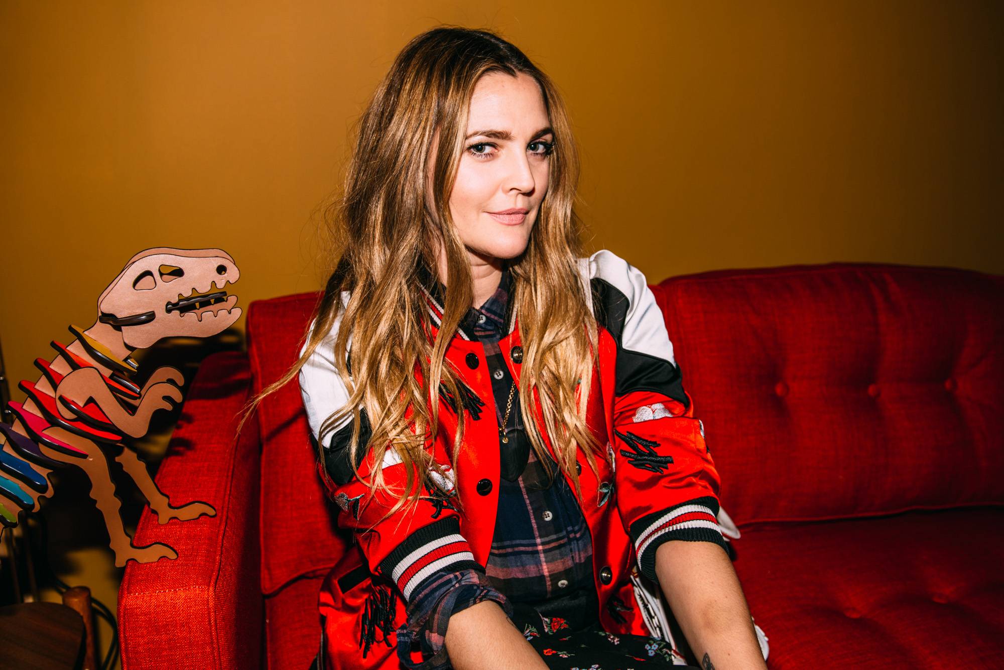 I recently photographed Coach's 75th anniversary party. The fashion show showcased the recent collection with both male and female models. Celebrities Emma Roberts, Zoë Isabella Kravitz and Drew Barrymore were in attendance amongst others to watch the show. After the finale, the Pier turned into a dance party under the neon signs.