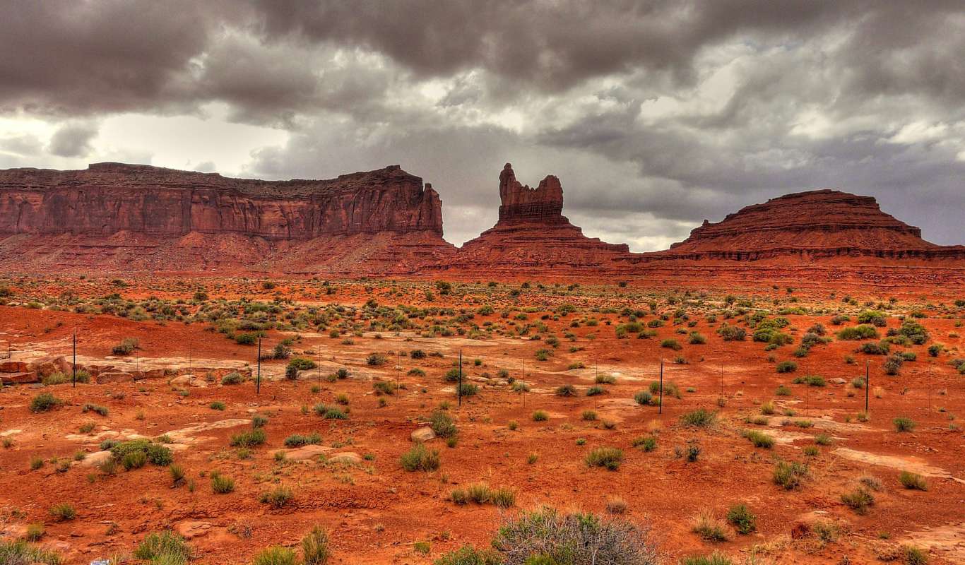 monument valley 4092_1920 1366x800