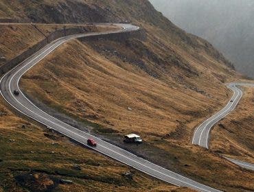 Tilt shift lens feature - mountain pass