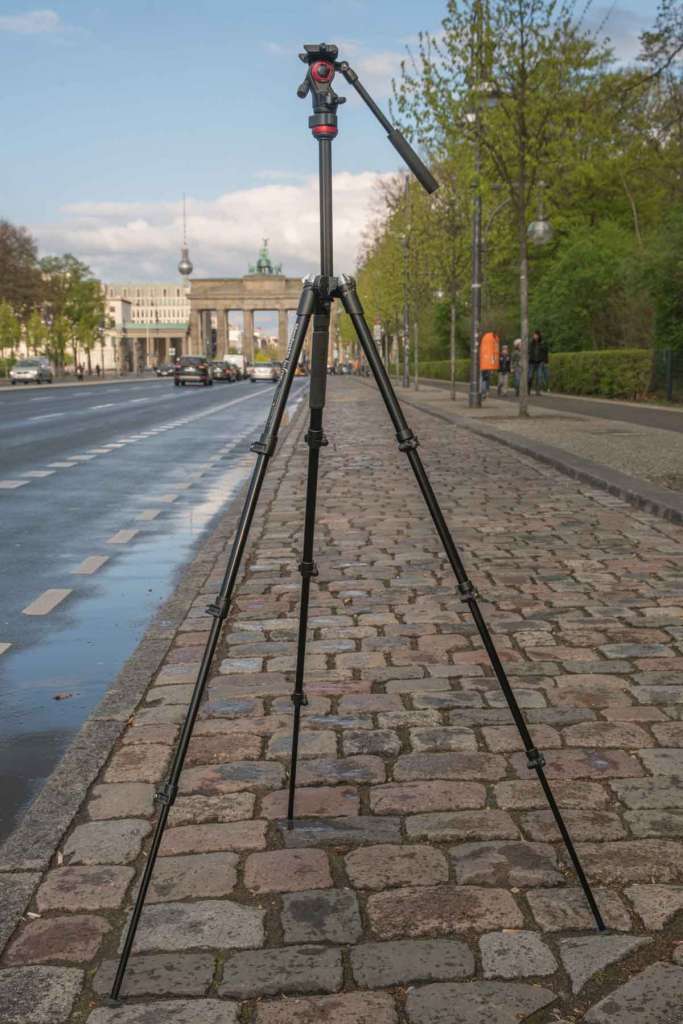 lightweight travel tripod for video