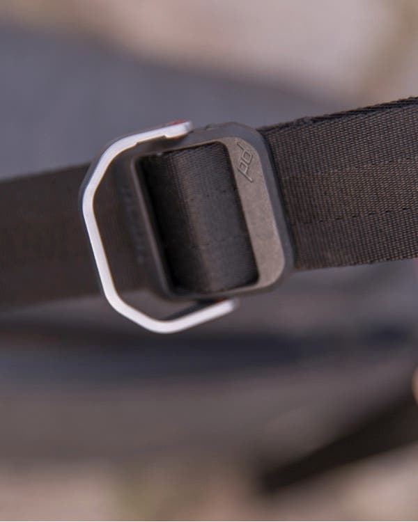 peak design sling bag clip