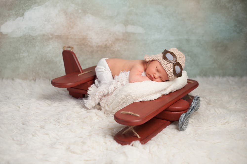 Newborn Photoshoot Pilot Theme
