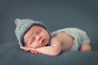 Newborn Photoshoot Sleeping Tummy