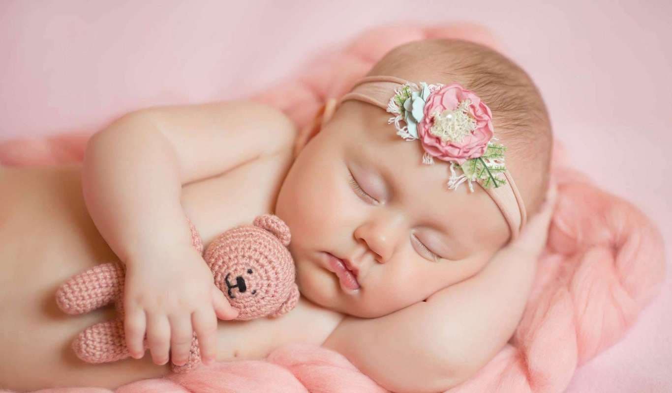  Newborn  Photography  Tips  ALC