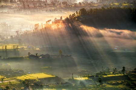 sunlight travel photography