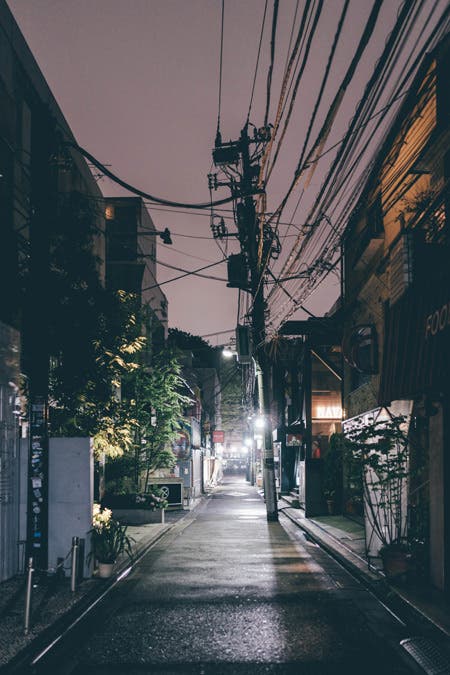 dark street photography