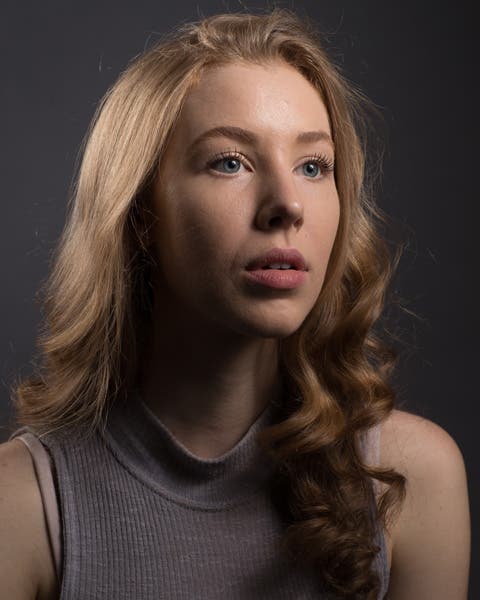 female model portrait lighting photography