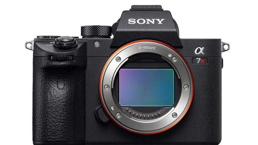 Sony a7R III Mirrorless Digital Camera Body