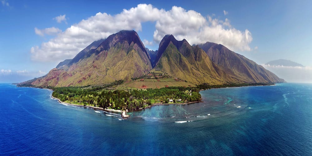 Panorama aérien de drone de l'île de Maui, Hawaii