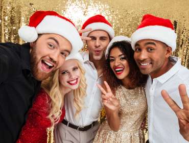 DIY Photo Booth: How to Make a Photo Booth for Holiday Parties - 42West, Adorama