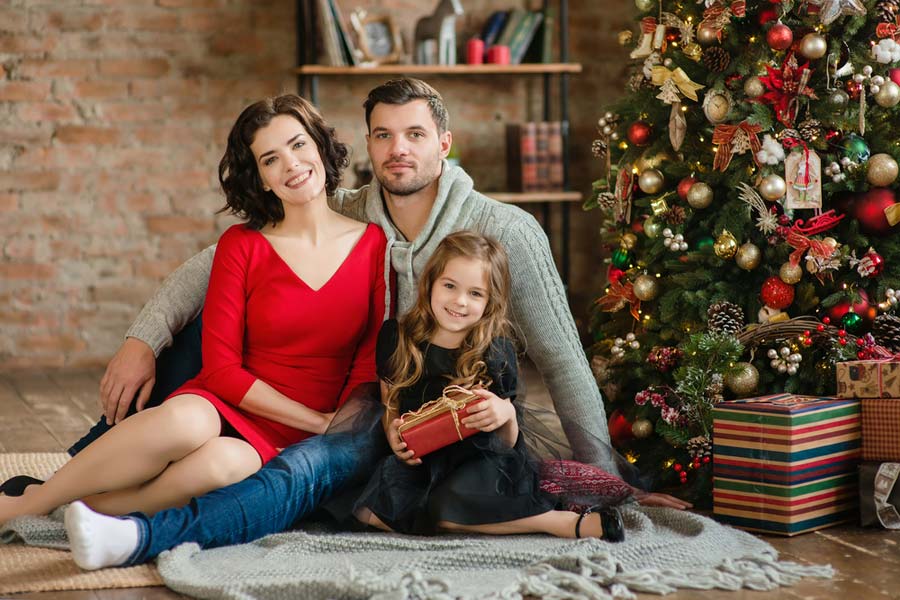 Unique Family Photo Ideas For Christmas Cards