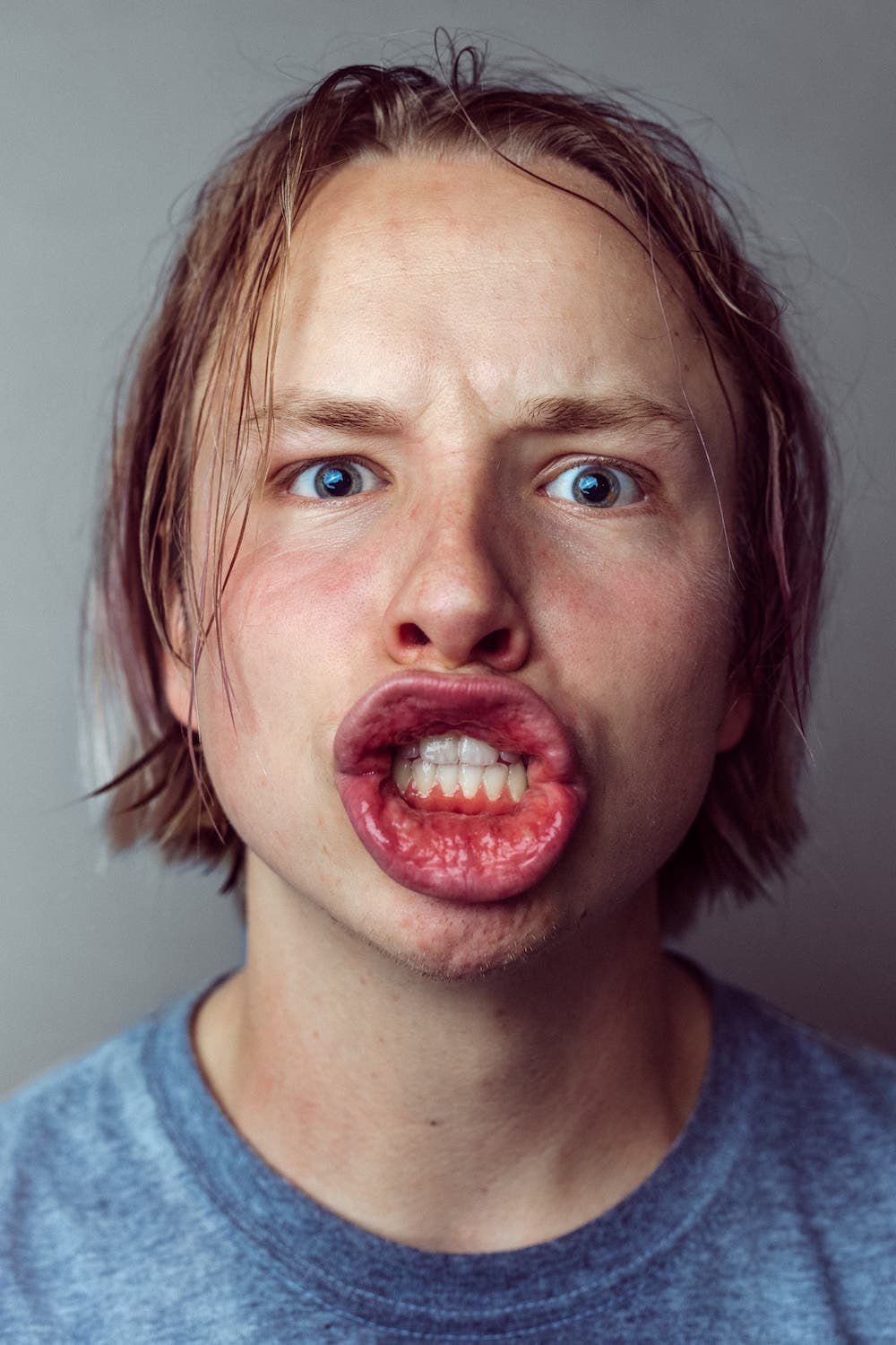 Cole Becker of SWMRS Adam Elmakias music photography