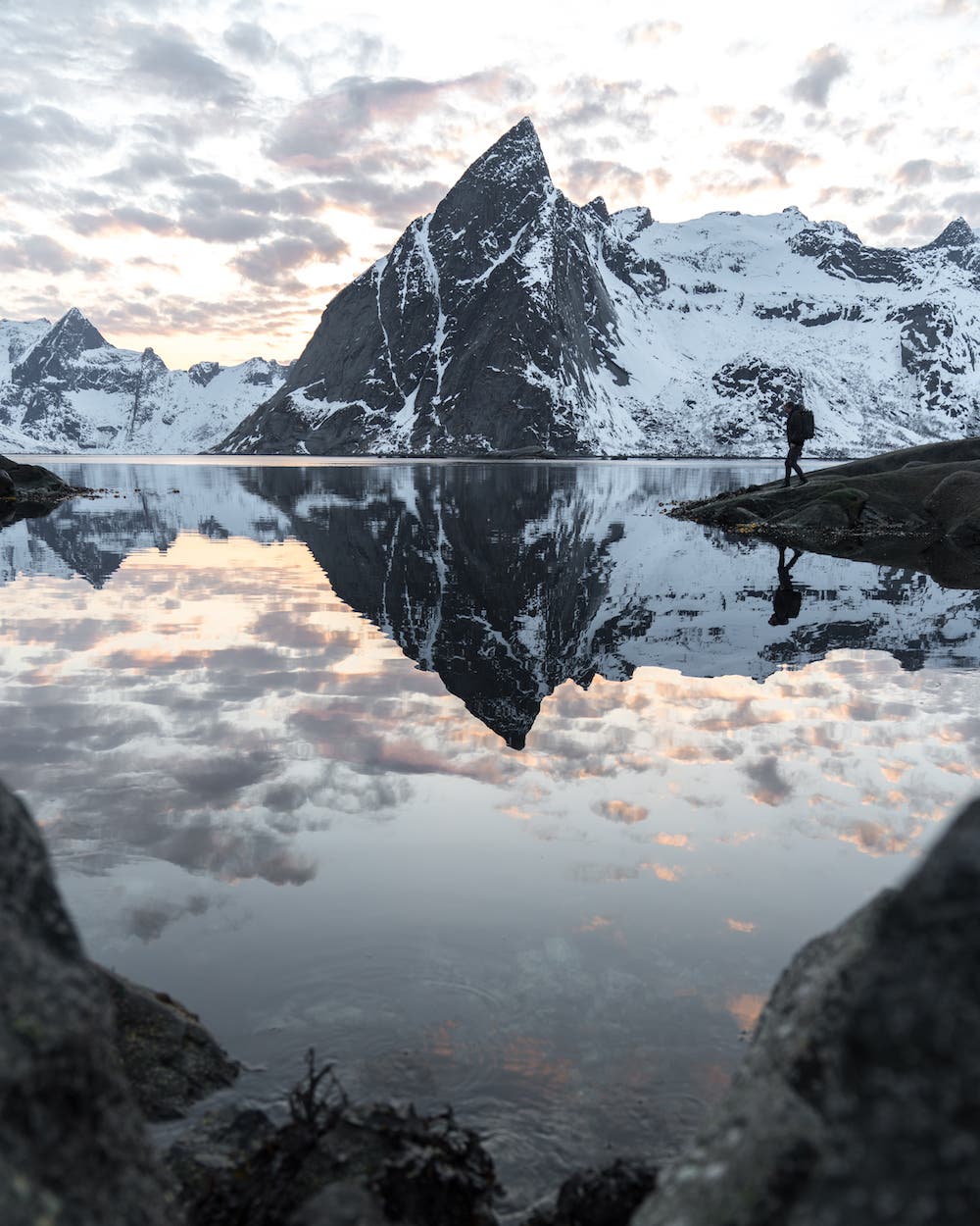 Hamnoy ryan field