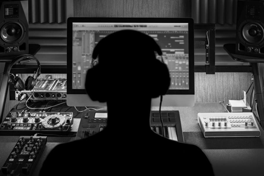 3 Things that will IMPROVE your Home Studio and Workflow 