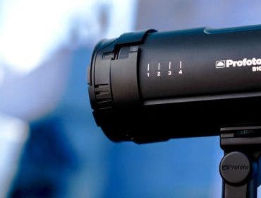 Profoto B10