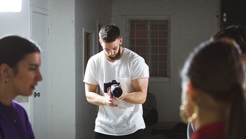 photographer working set models