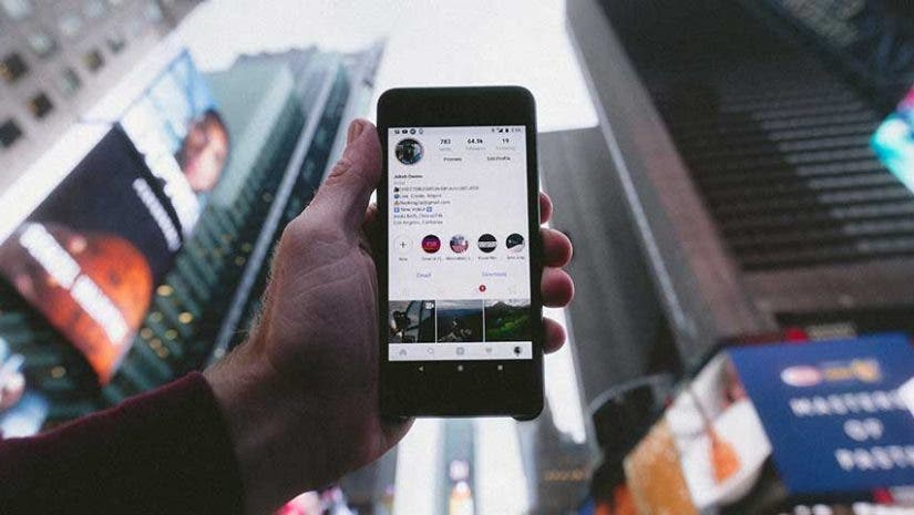 instagram social media smartphone