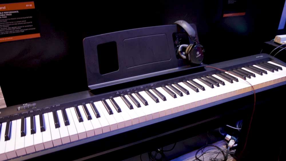 Roland FP-10