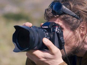Panasonic S1R