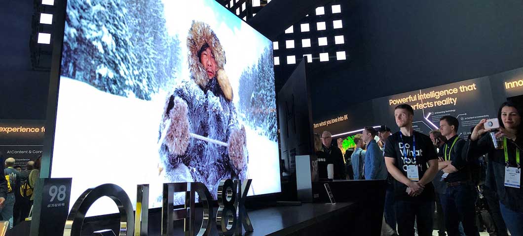 Samsung 8K TV (Photo by Jeff Rizzo)