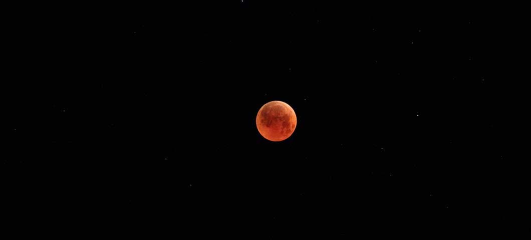 Super Blood Moon