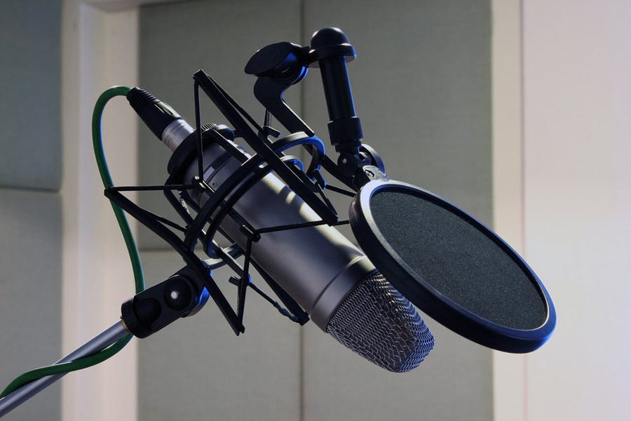 Microphone Windscreen vs Pop Filter: Are They the Same Thing?