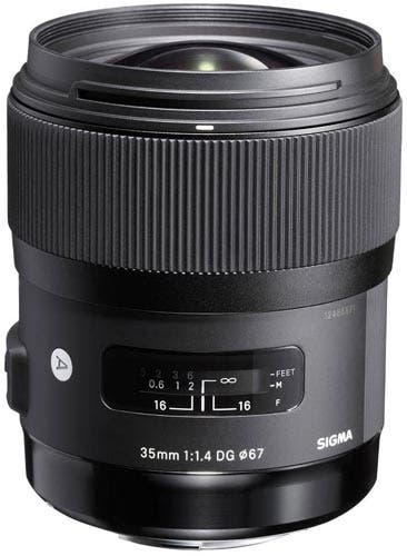 Sigma 35mm f/1.4 DG HSM ART Lens best lens for street photography