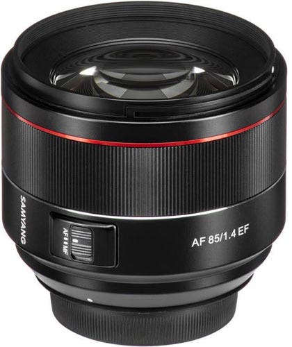 Samyang 85mm f/1.4 USM best lens for street photography