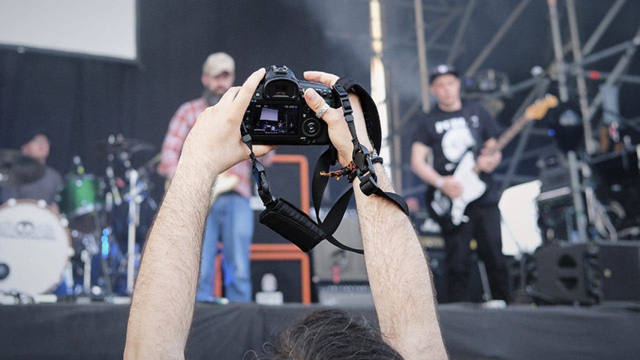 sony a6000 concert photography