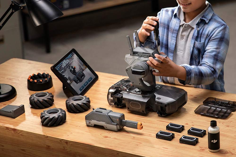 DJI RoboMaster S1