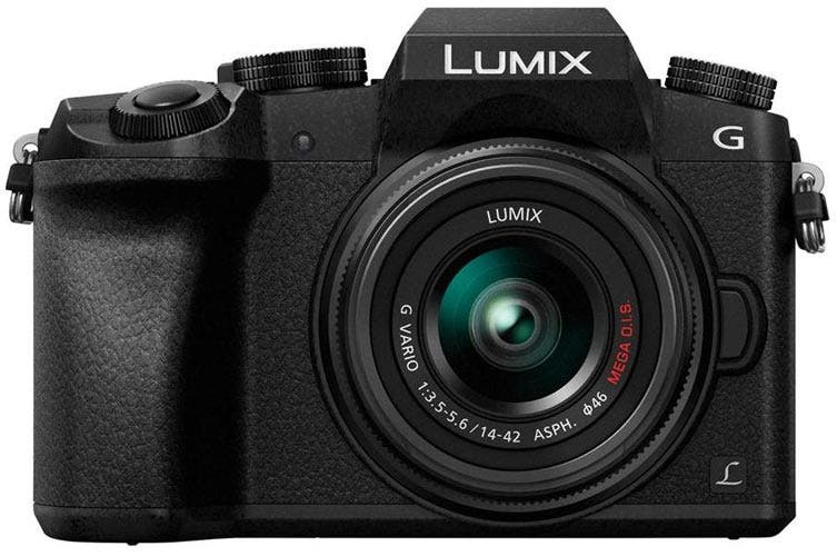 Panasonic Lumix DMC-G7 best camera for concert photography