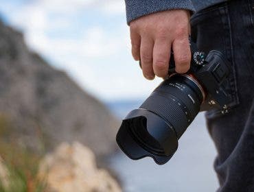 Tamron 17-28mm f/2.8 Di III RXD Lens for Sony E Mount
