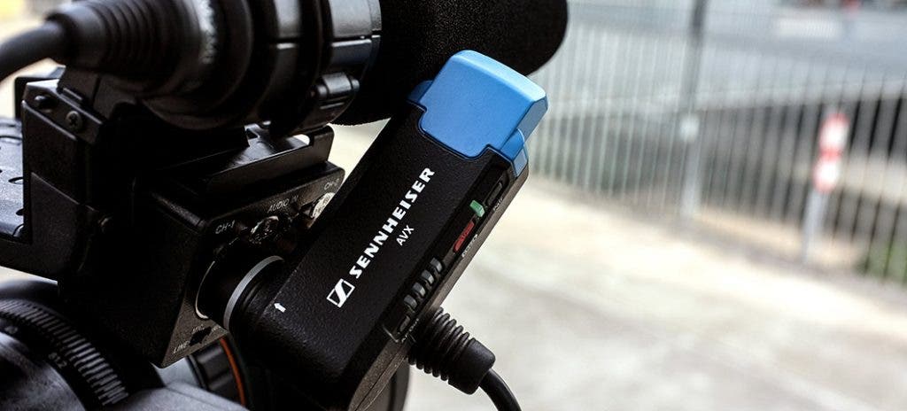 Ew Vs Avx What S The Best Wireless Microphone System For Video Cameras Dslrs