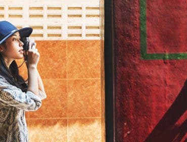 woman street photography contest