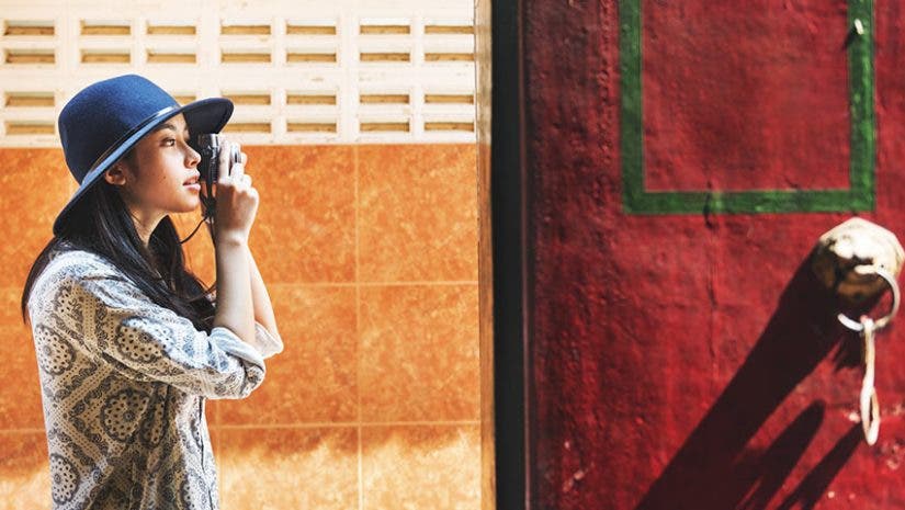 woman street photography contest