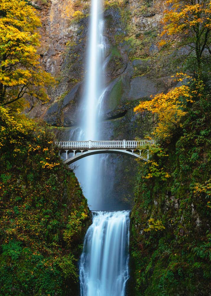 Historic Columbia River Highway, Oregon Multnomah Falls