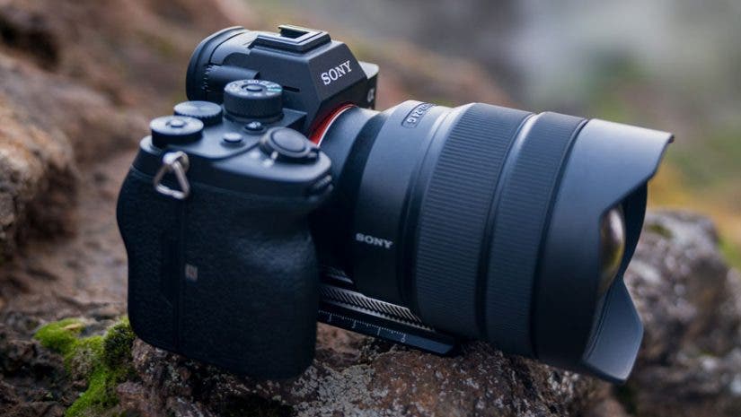 Mahesh Thapa sony a7r iv hands-on review iceland