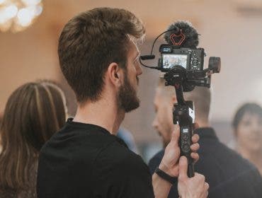 wedding videographer sony lenses