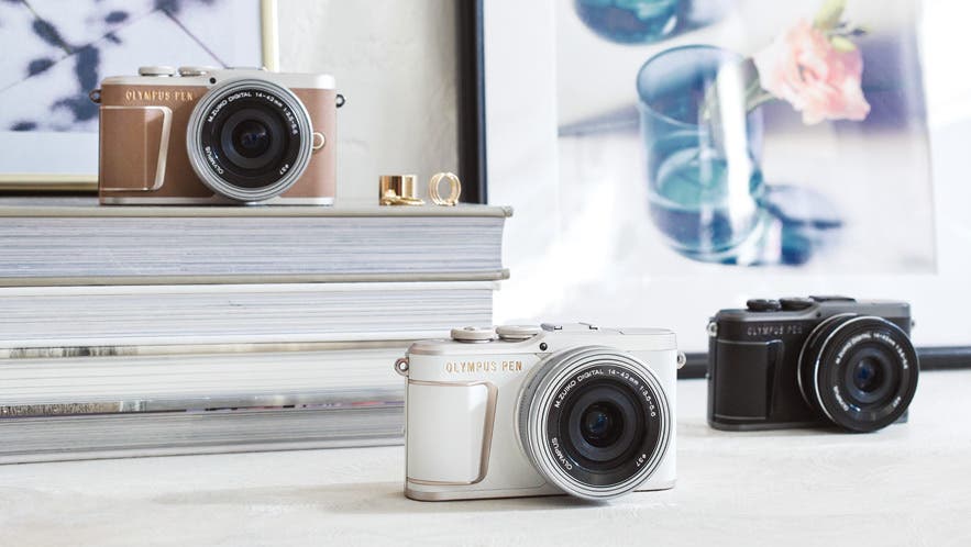 Introducing The Olympus Pen E Pl10 Now With Smartphone Image Transfer New Art Filter