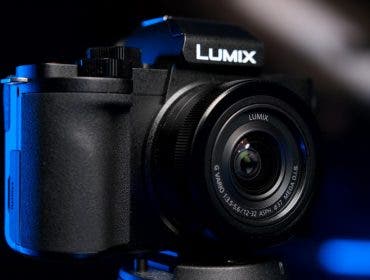 Panasonic LUMIX G100