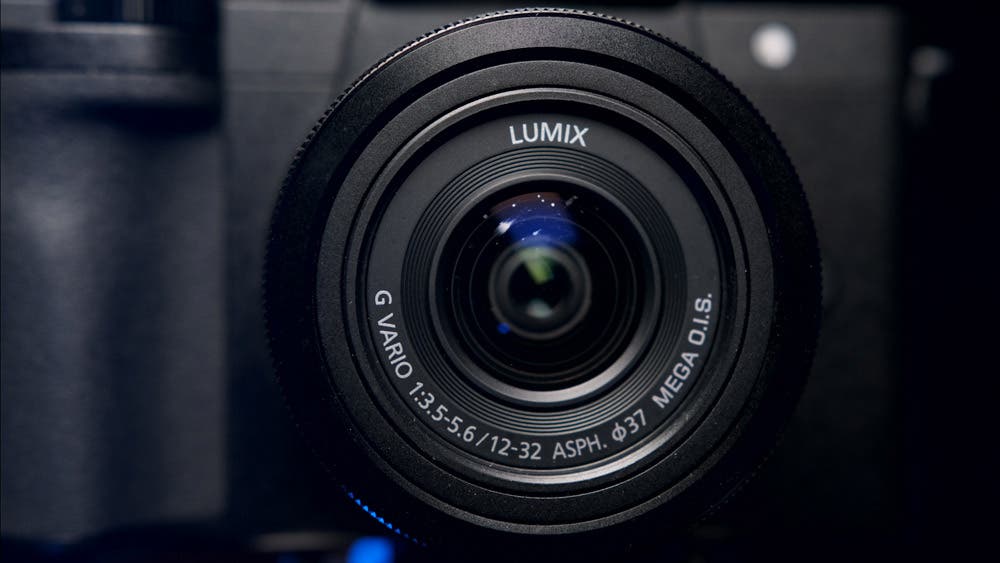 Panasonic LUMIX G100