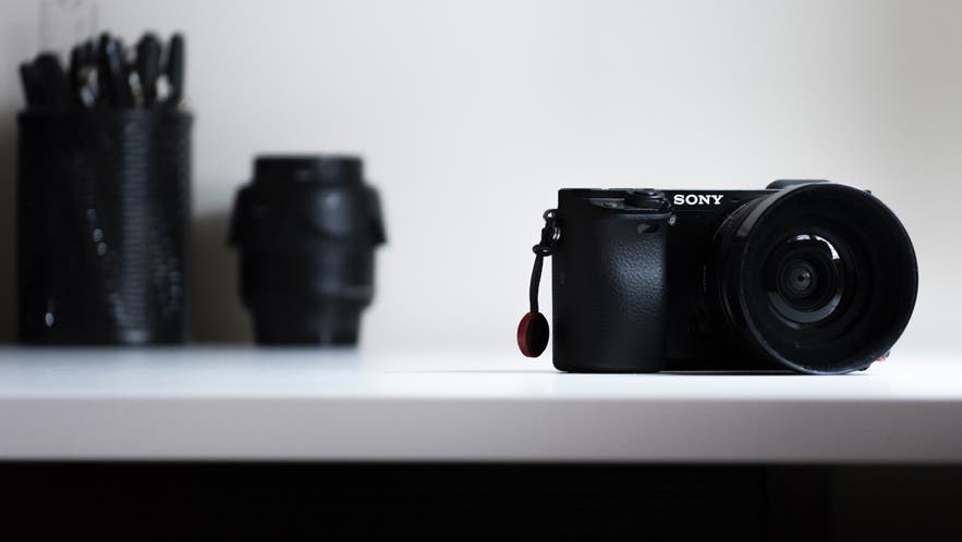 Sony Alpha a6000 Mirrorless with 16-50mm OSS Lens, Black ILCE6000L/B