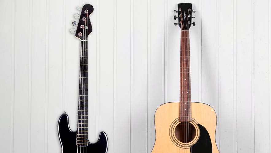 Bass Vs Guitar Differences Difficulties And Which Is Better For You